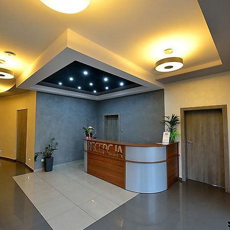 Nova Stodola Hotel Кломнице Екстериор снимка