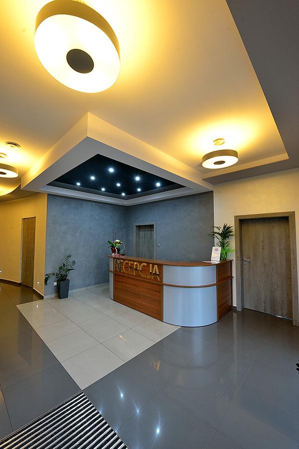 Nova Stodola Hotel Кломнице Екстериор снимка